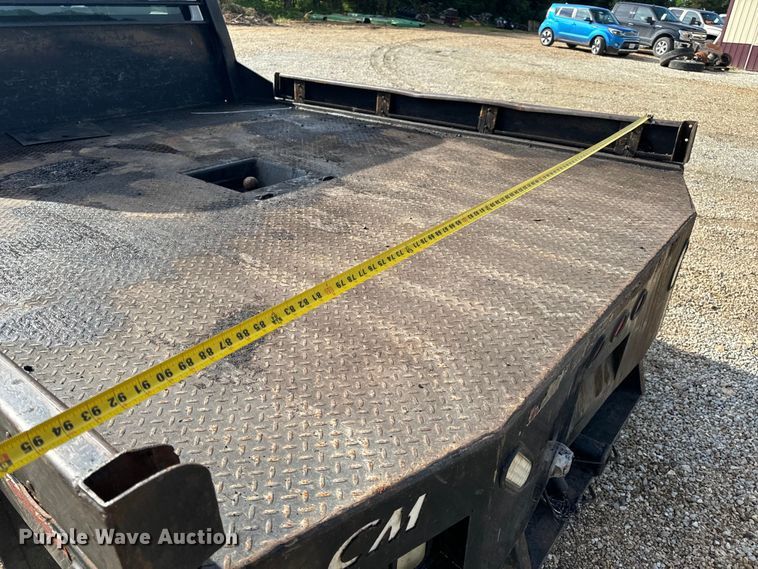 image for item EH6810 2015 Ford F350 Super Duty XL Crew Cab flatbed pickup truck