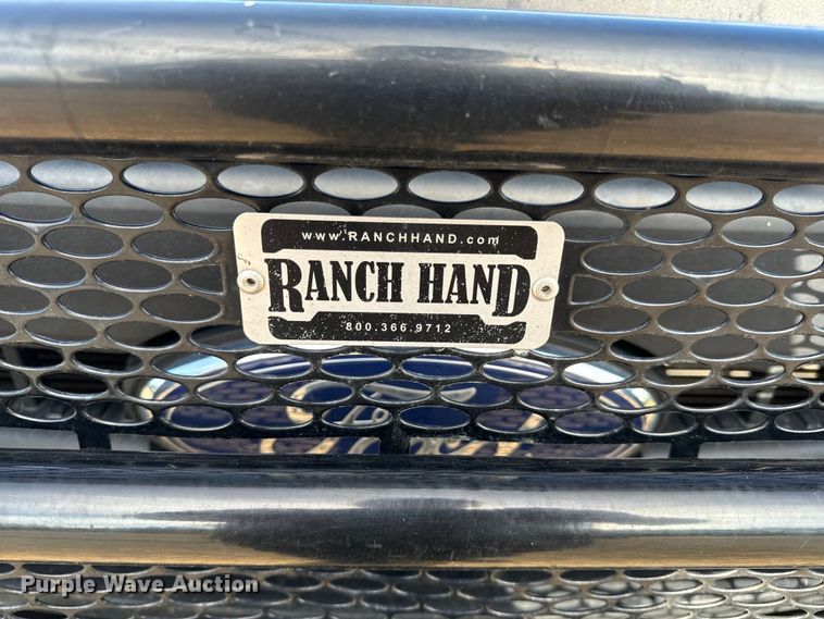 image for item EH6810 2015 Ford F350 Super Duty XL Crew Cab flatbed pickup truck