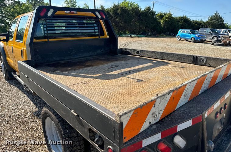 image for item EH6811 2012 Ford  F450 Super Duty XL flatbed truck