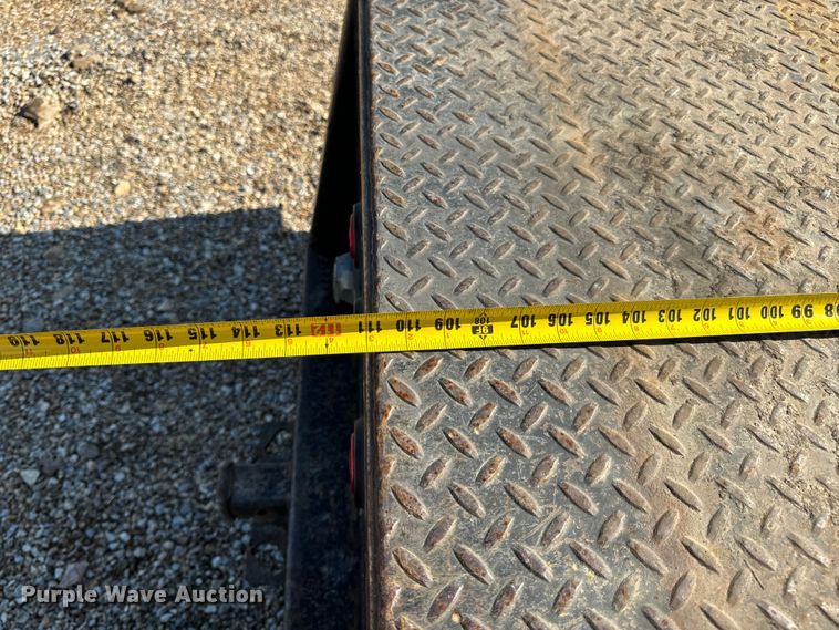 image for item EH6811 2012 Ford  F450 Super Duty XL flatbed truck