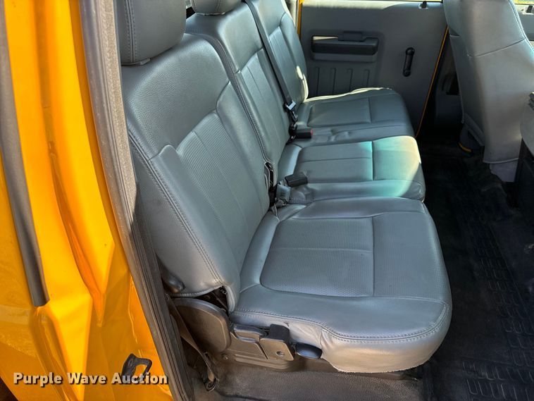 image for item EH6811 2012 Ford  F450 Super Duty XL flatbed truck