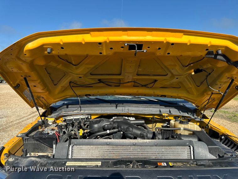 image for item EH6811 2012 Ford  F450 Super Duty XL flatbed truck