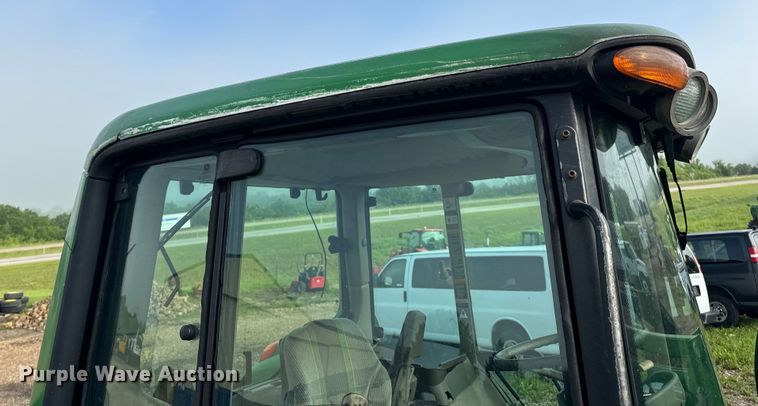 image for item EH6812 2010 John Deere 6430 Premium MFWD tractor