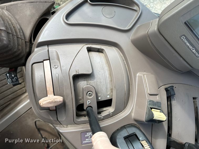 image for item EH6812 2010 John Deere 6430 Premium MFWD tractor