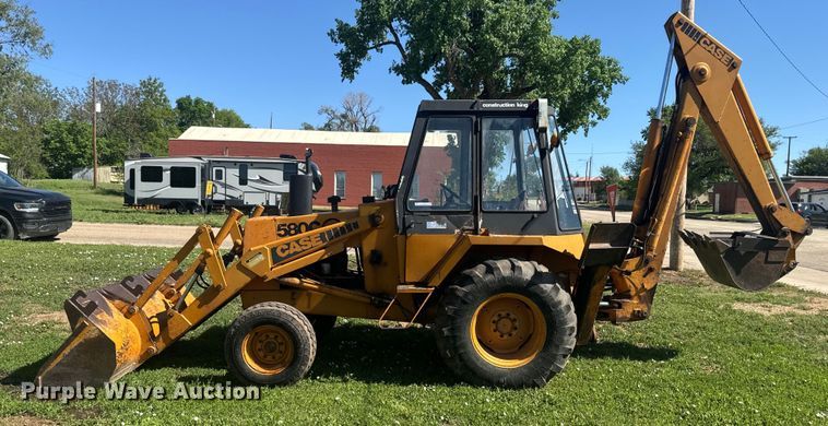 image for item EJ2785 1980 Case 580C backhoe
