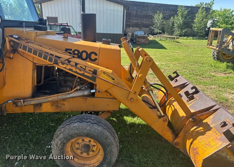 image for item EJ2785 1980 Case 580C backhoe