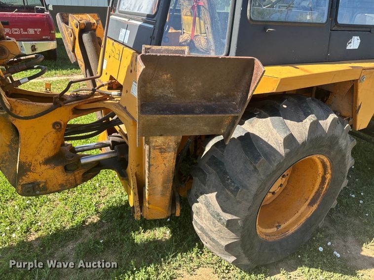image for item EJ2785 1980 Case 580C backhoe