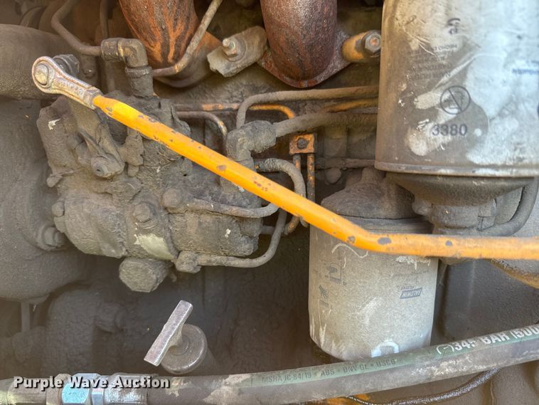 image for item EJ2785 1980 Case 580C backhoe