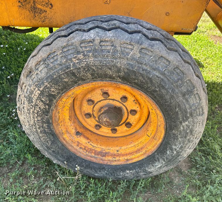 image for item EJ2785 1980 Case 580C backhoe