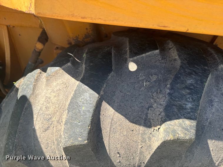 image for item EJ2785 1980 Case 580C backhoe