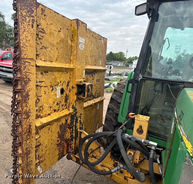 image for item EJ2815 2000 John Deere 6405 tractor