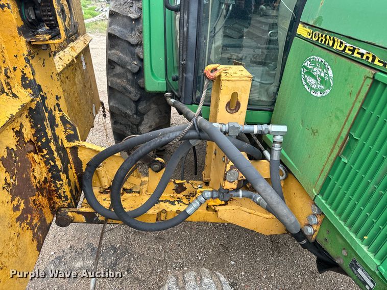 image for item EJ2815 2000 John Deere 6405 tractor