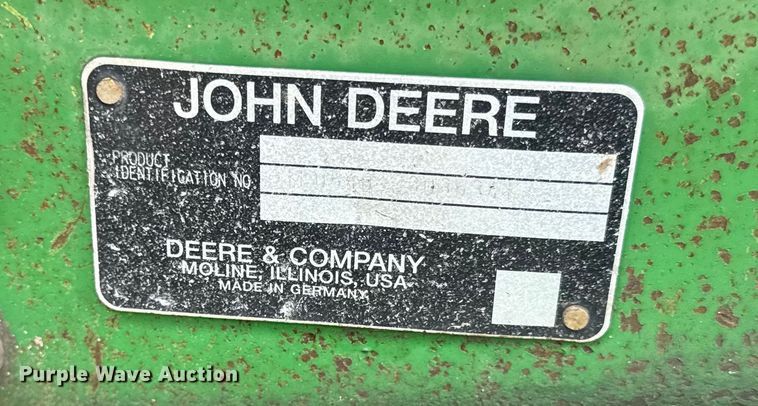 image for item EJ2815 2000 John Deere 6405 tractor