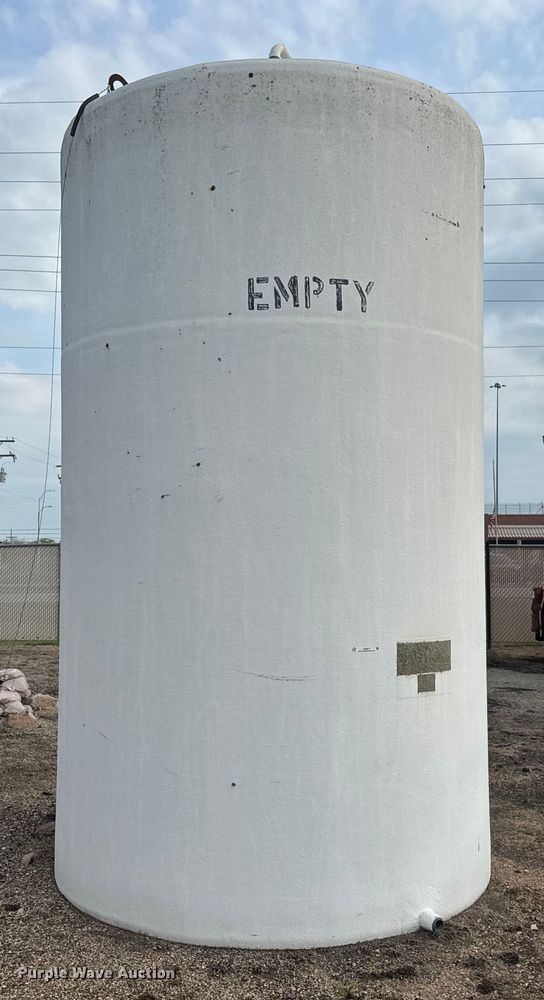 image for item EJ2817 Fiberglass tank