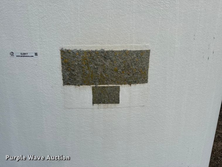 image for item EJ2817 Fiberglass tank