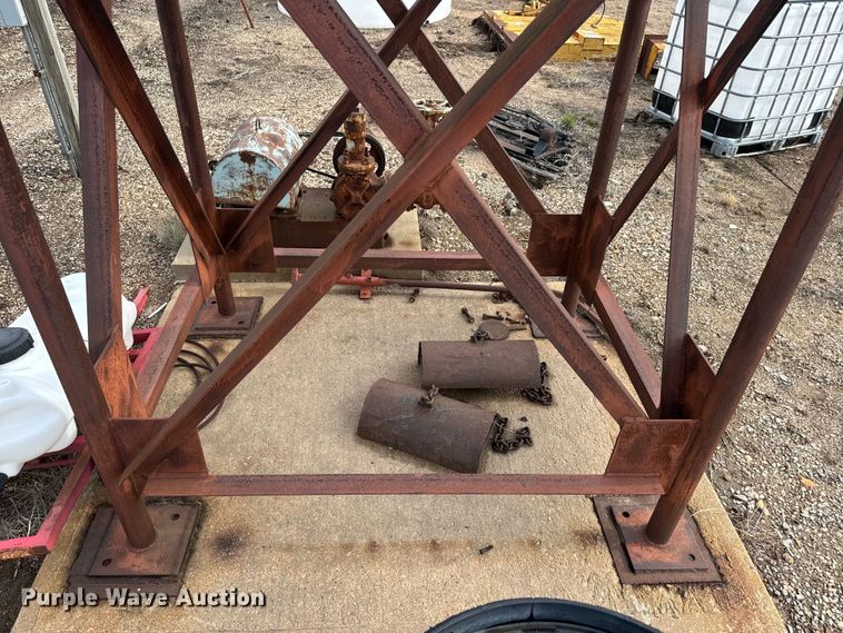 image for item EJ2818 Insulated tank