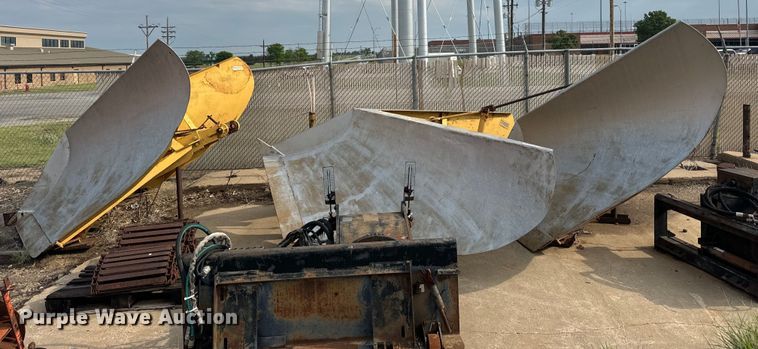 image for item EJ2819 (3) Balderson V blades