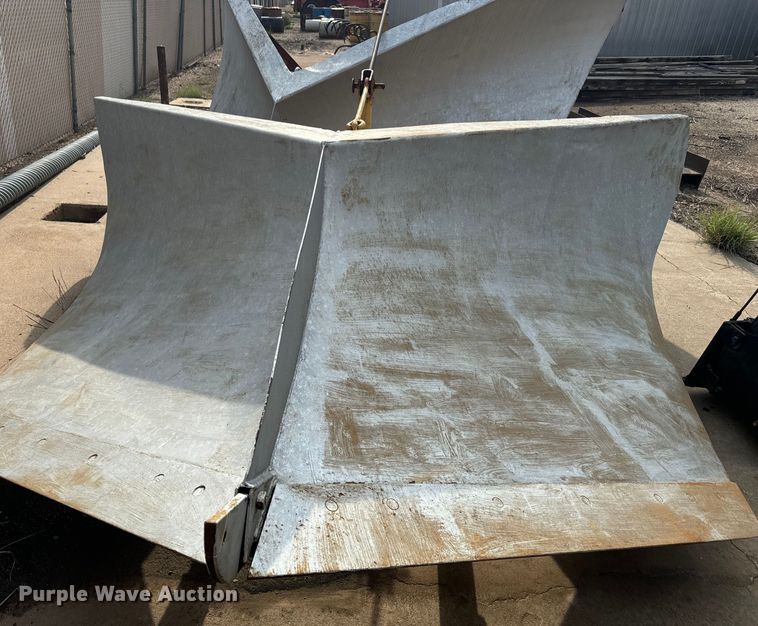 image for item EJ2819 (3) Balderson V blades