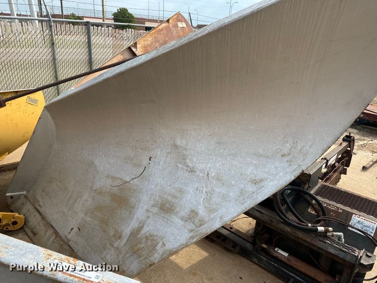 image for item EJ2819 (3) Balderson V blades