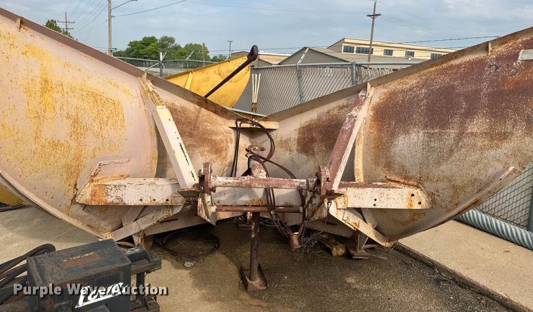 image for item EJ2819 (3) Balderson V blades