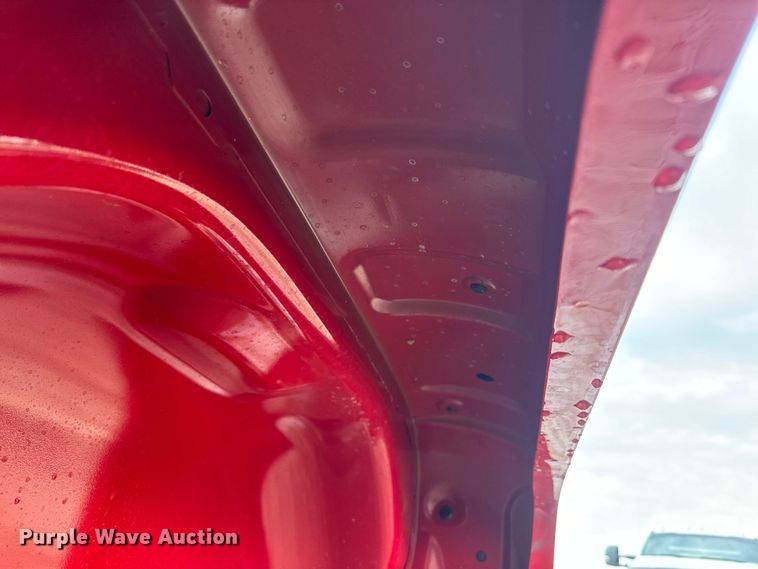 image for item EJ2820 2015 Chevrolet Silverado 3500 LT 8' pickup bed