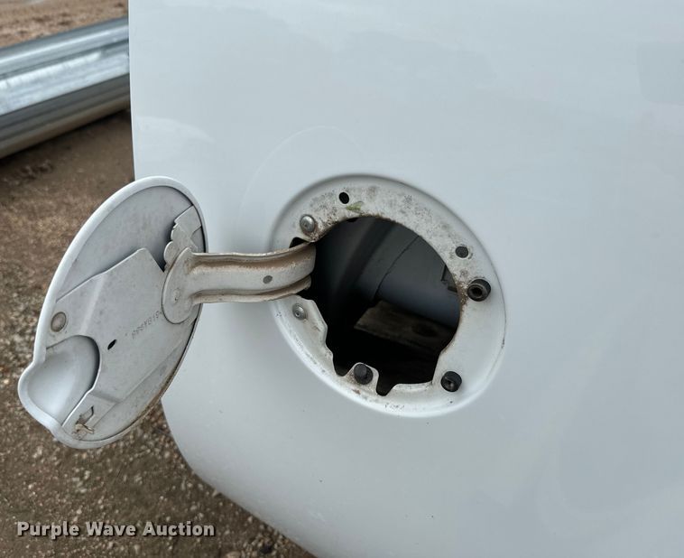 image for item EJ2821 2012 Chevrolet Silverado 3500 LS 8' pickup bed 