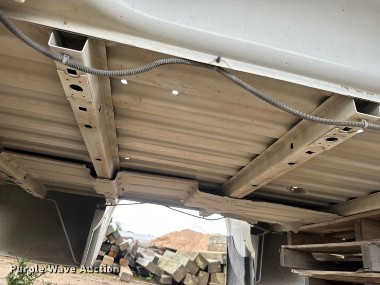 image for item EJ2821 2012 Chevrolet Silverado 3500 LS 8' pickup bed 