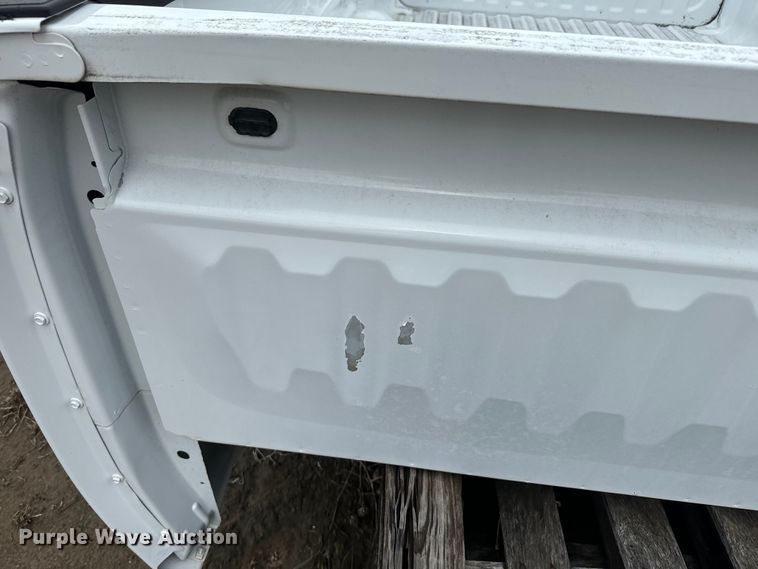 image for item EJ2821 2012 Chevrolet Silverado 3500 LS 8' pickup bed 