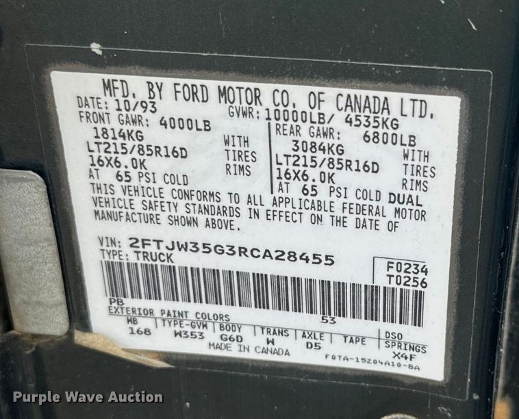 image for item EJ2823 1994 Ford F350 XLT Crew Cab flatbed pickup truck