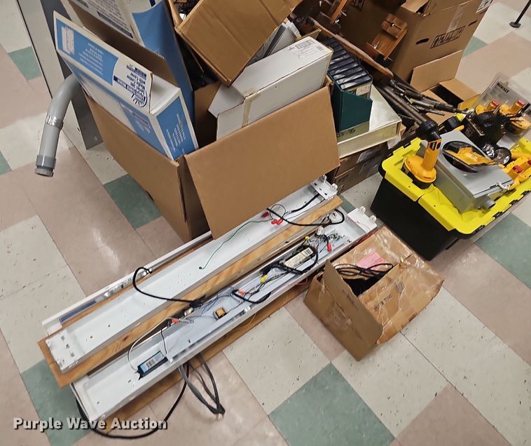 image for item EJ5437 Electronics