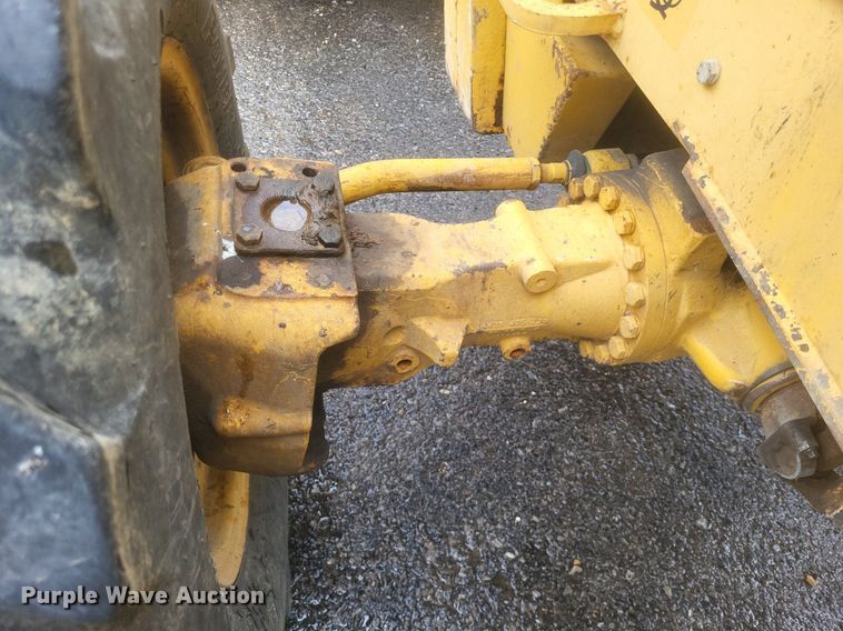 image for item EJ7884 2007 John Deere 310SG backhoe