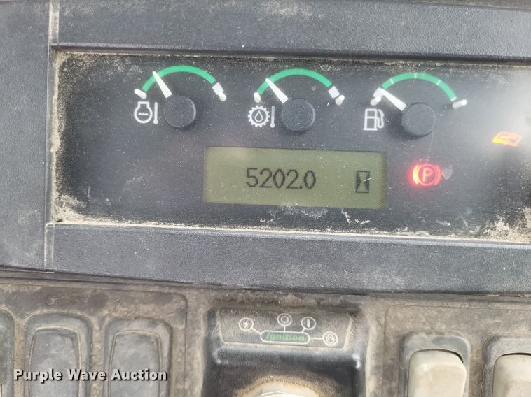 image for item EJ7884 2007 John Deere 310SG backhoe