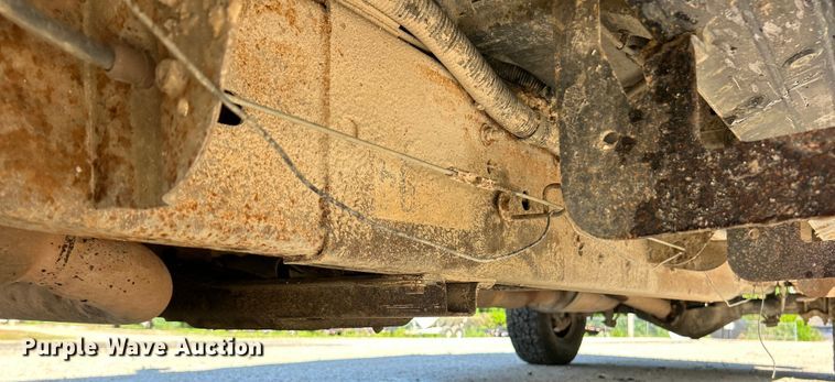 image for item EK4615 2009 Chevrolet Silverado 3500HD LS Crew Cab pickup truck