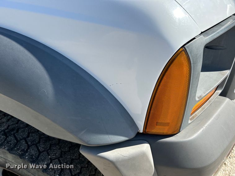 image for item EK4616 2005 Ford F450 Super Duty XL utility / service truck