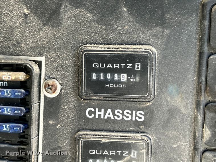 image for item EK4616 2005 Ford F450 Super Duty XL utility / service truck