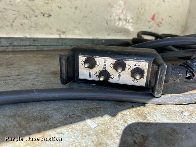 image for item EK4616 2005 Ford F450 Super Duty XL utility / service truck