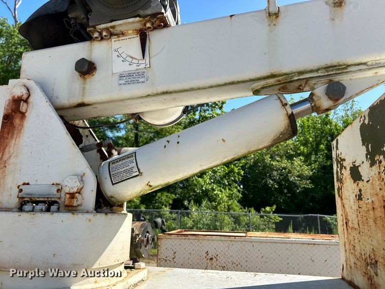 image for item EK4616 2005 Ford F450 Super Duty XL utility / service truck