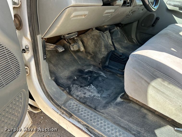 image for item EK4616 2005 Ford F450 Super Duty XL utility / service truck