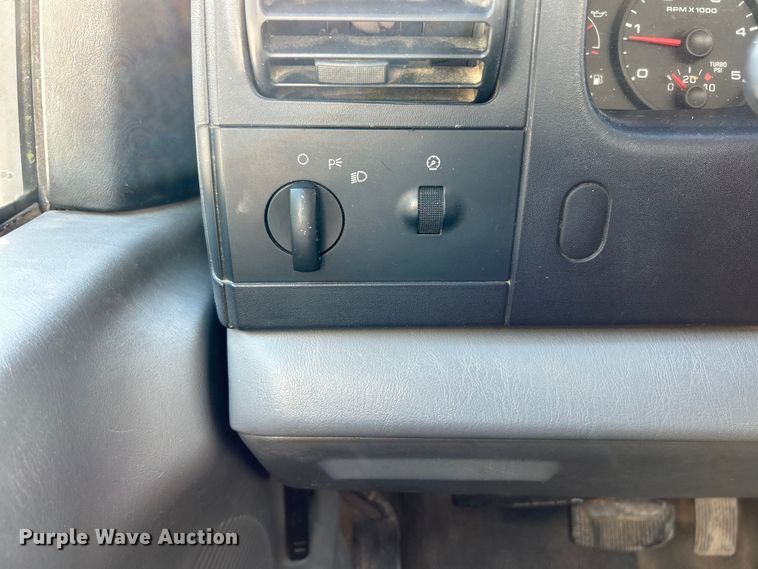 image for item EK4616 2005 Ford F450 Super Duty XL utility / service truck