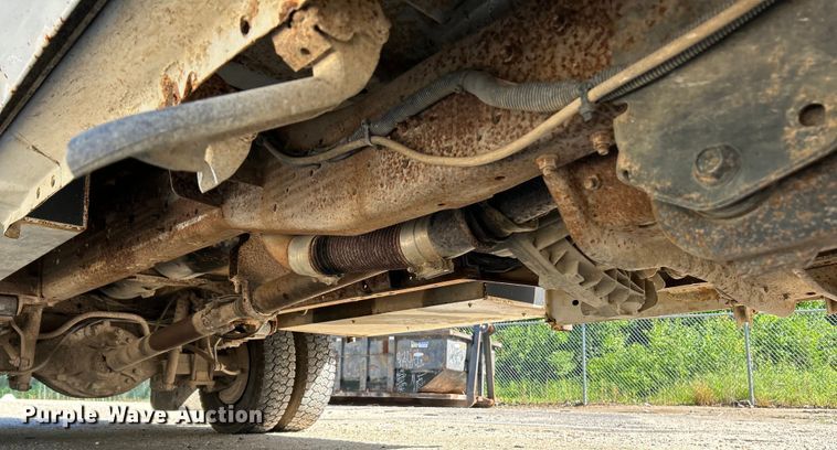 image for item EK4616 2005 Ford F450 Super Duty XL utility / service truck