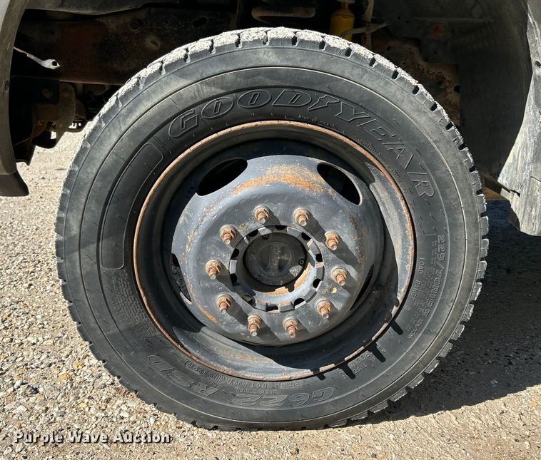 image for item EK4616 2005 Ford F450 Super Duty XL utility / service truck