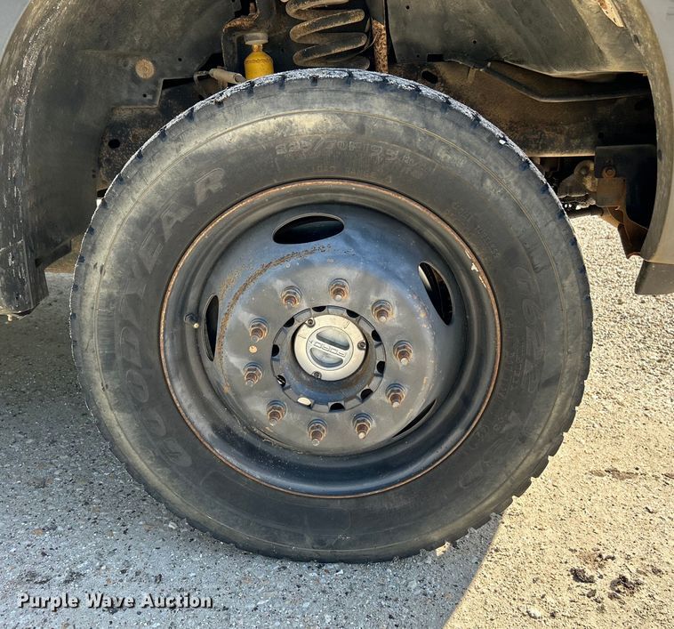 image for item EK4616 2005 Ford F450 Super Duty XL utility / service truck