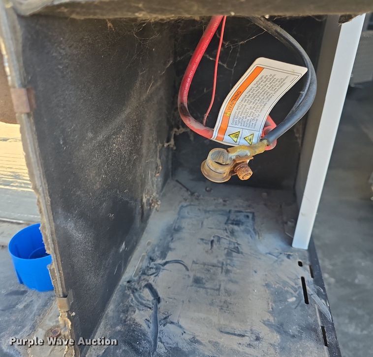 image for item EK5880 Milbank  generator