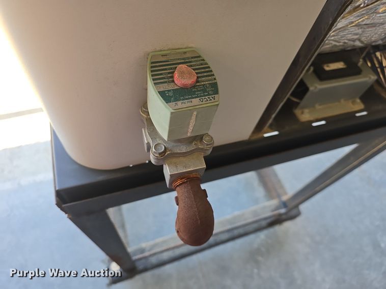 image for item EK5880 Milbank  generator