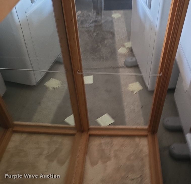 image for item EK5902 Cases