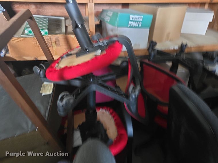 image for item EK5903 Approximately 19 chairs