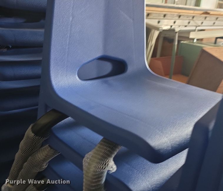 image for item EK5904 Approximately 23 preschool chairs