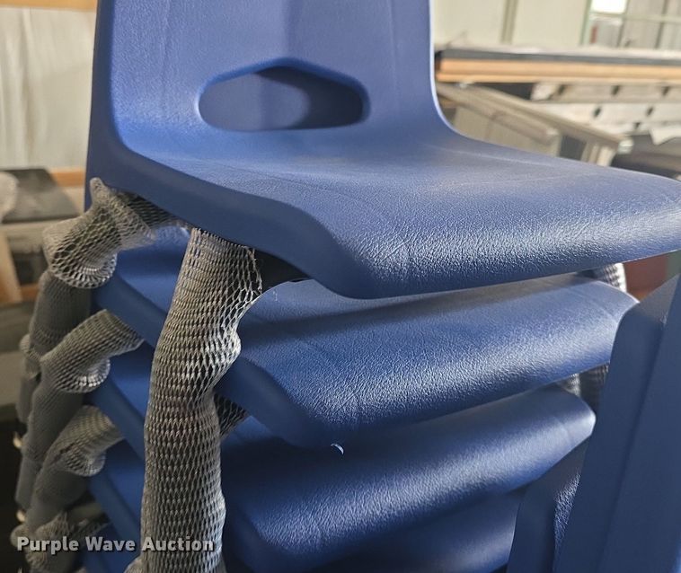 image for item EK5904 Approximately 23 preschool chairs