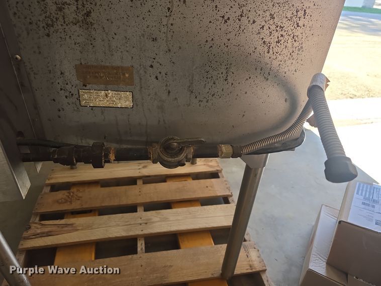 image for item EK6017 Hobart  oven 