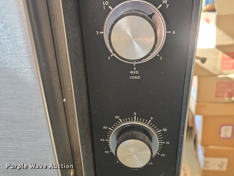 image for item EK6017 Hobart  oven 